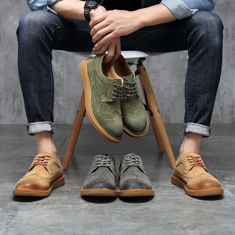 Casual shoes pig leather men's British trendy shoes | Brodtica.com - Brodtica Casual shoes pig leather men's British trendy shoes | Brodtica.com With regards to making premium shoes, the decision of leather assumes a significant part. Pig leather, albeit less normally known contrasted with its ox-like partner, stands apart in light of multiple factors. Its extraordinary non-abrasiveness, adaptability, and strength are unmatched. This makes it a valued material for making British trendy shoes.