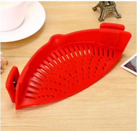 Silicone Clip-on Pot Pan Bowl Funnel Oil Strainer Creative Rice Washing Colander for Draining Liquid Fits All Pot Size | Brodtica.com - Brodtica