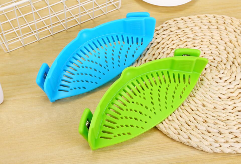 Silicone Clip-on Pot Pan Bowl Funnel Oil Strainer Creative Rice Washing Colander for Draining Liquid Fits All Pot Size | Brodtica.com - Brodtica