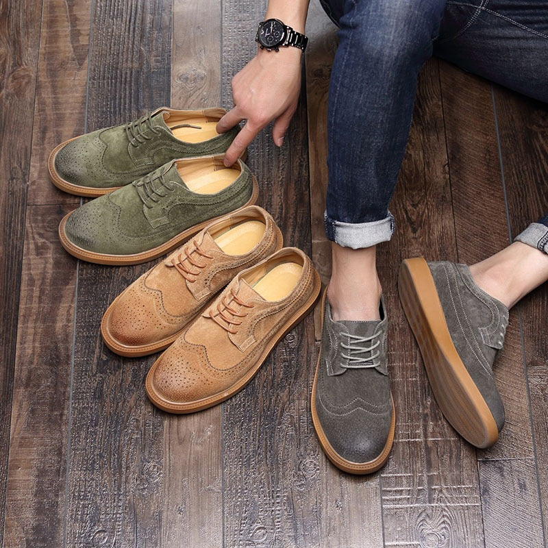 Casual shoes pig leather men's British trendy shoes | Brodtica.com - Brodtica Casual shoes pig leather men's British trendy shoes | Brodtica.com With regards to making premium shoes, the decision of leather assumes a significant part. Pig leather, albeit less normally known contrasted with its ox-like partner, stands apart in light of multiple factors. Its extraordinary non-abrasiveness, adaptability, and strength are unmatched. This makes it a valued material for making British trendy shoes.