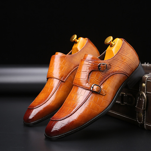 Business pointed leather shoes | Brodtica.com - Brodtica  Business pointed leather shoes | Brodtica.com Business Pointed Leather Shoes are a demonstration of the deep rooted art of shoemaking. Each pair is carefully handmade by talented craftsmans who have sharpened their specialty over ages. The outcome is a shoe that radiates unrivaled quality and tender loving care.