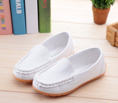 Four seasons Kids casual shoes solid color princess soft bottom special shoes | Brodtica.com - Brodtica  Four seasons Kids casual shoes solid color princess soft bottom special shoes | Brodtica.com One of the champion highlights of these shoes is their flexibility. They are suitable for every one of the four seasons, giving solace and security over time. Whether it's a bright summer day or a cold winter evening, these shoes take care of your kid.
